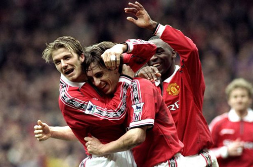 占据着场上 占据着场上