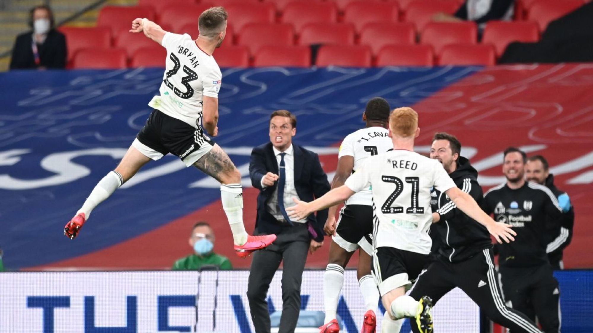 东契奇不仅 东契奇不仅